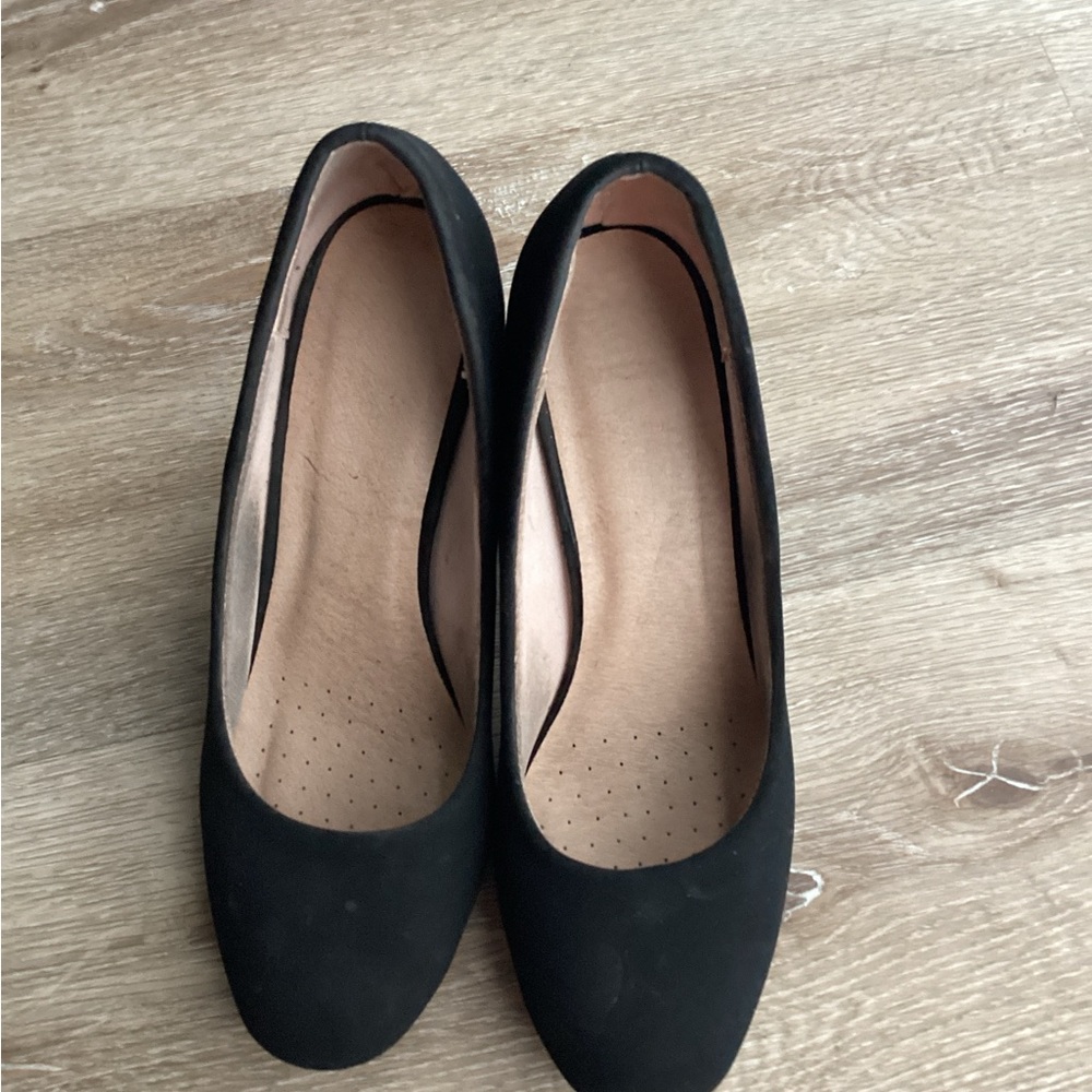 Classic Black Women's Pumps